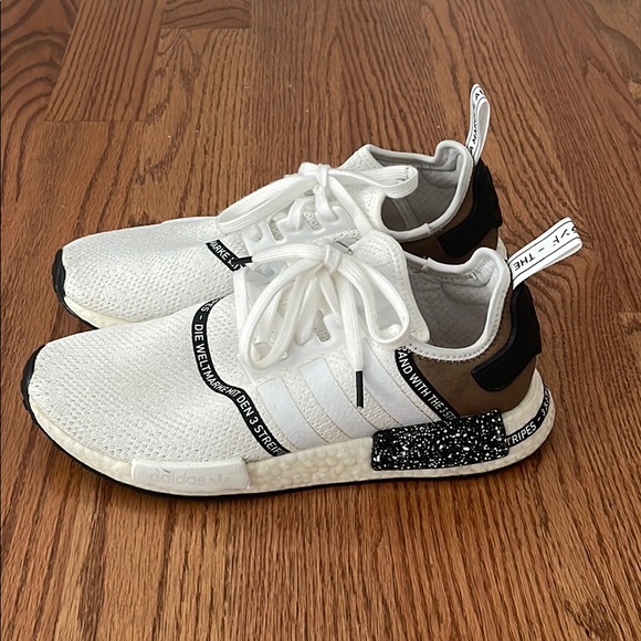 adidas gazelle silver green womens Men's Adidas NMD R1
